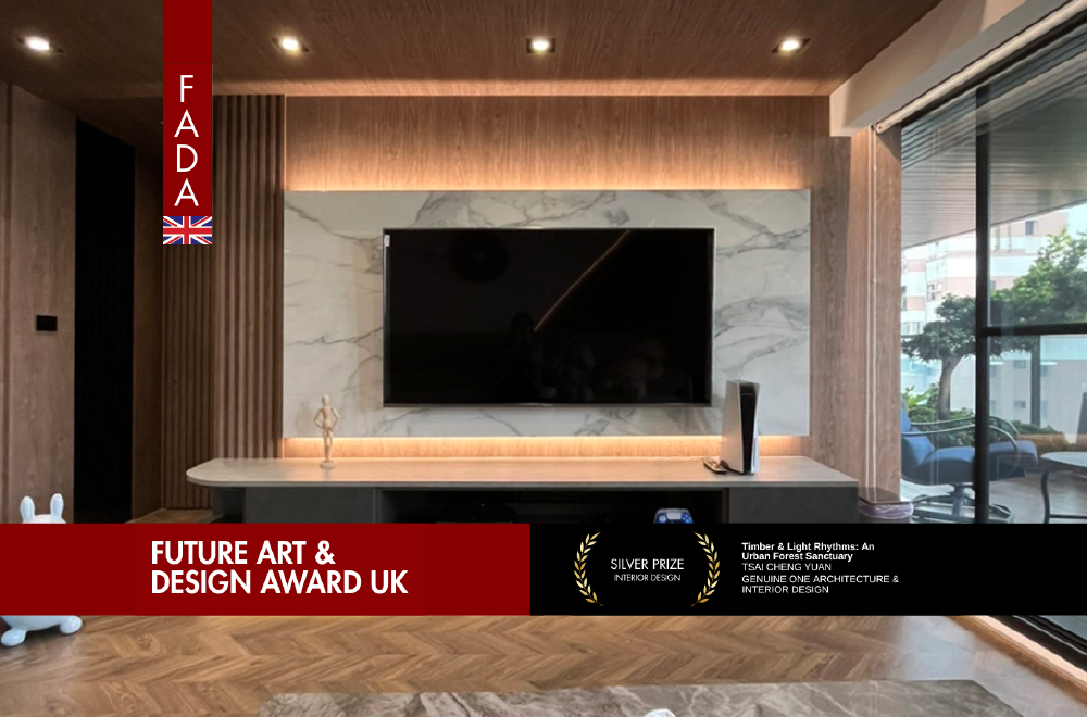 郡宇願以建築思維詮釋光與木的秩序，從新成屋的玄關到臥室，以低飽和色彩與線性光塑造柔中帶剛的裝潢氛圍，將空白的新成屋繪製為一所能呼吸的家。